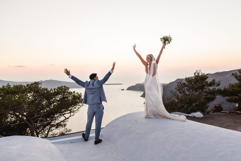 Natasha & Ben  Irisch-Sizilianische Hochzeit auf Santorini